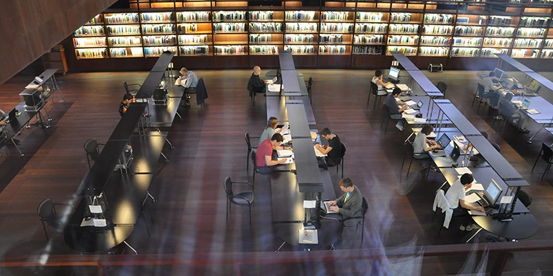 The museum documents the transition from dictatorship to democracy in Spain
