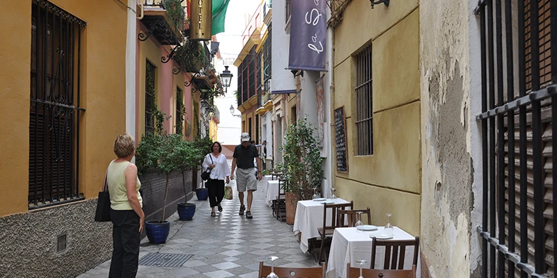 Santa Cruz street