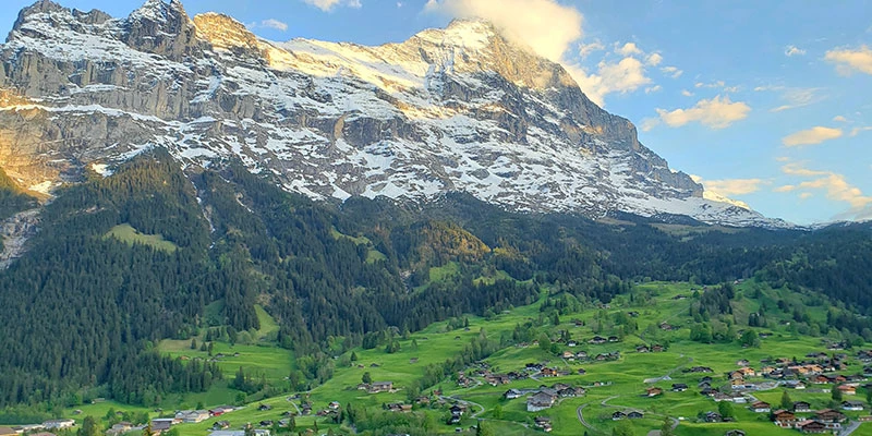 Grindelwald village street