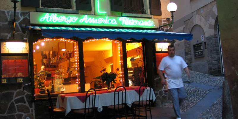 Restaurant dining
