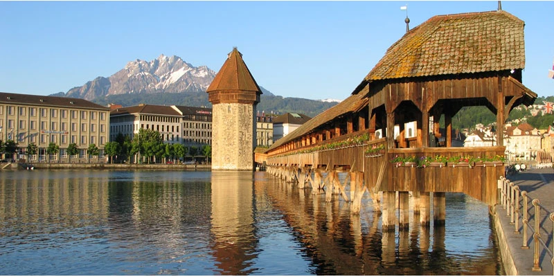Kapellbrücke covered bridge