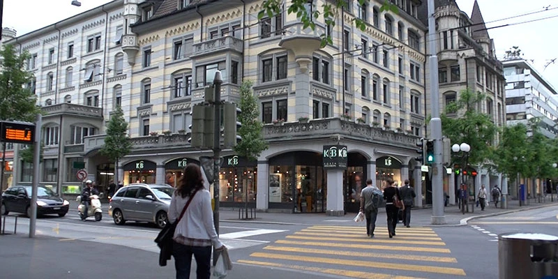Modern Lucerne