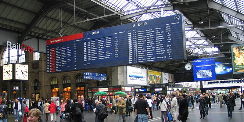 Bahnhof (2)