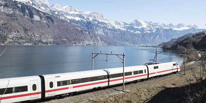 Trains (34)