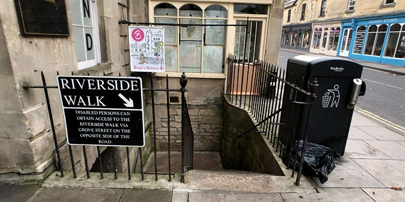 Steps to River Avon