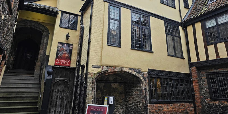 Strangers hall