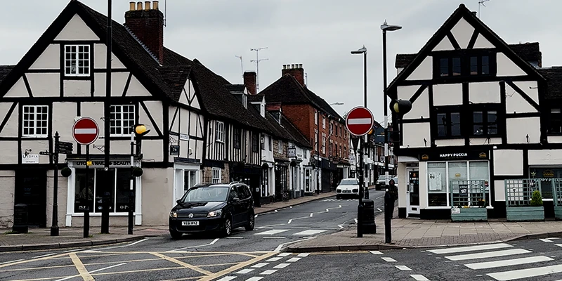 Timber-framed buildings in Warwick that survived the great fire of 1694