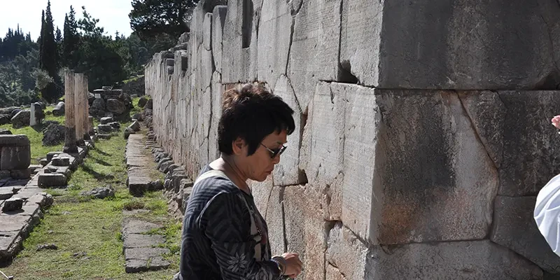 Delphisite 10 13 - Polygonal Wall manumission inscriptions