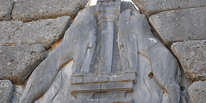 Close view of the lion relief above the Lion Gate