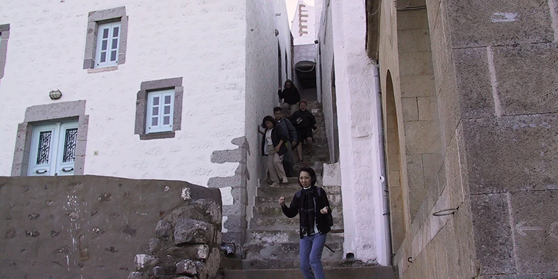 Stepped lane climbing through the Chora old village