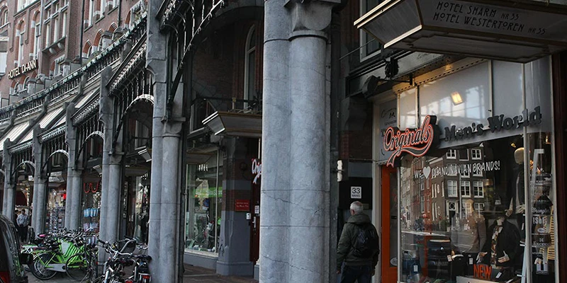 Raadhuisstraat arcade