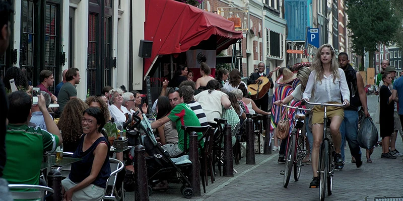 Lange leidsedwarsstraat (5)