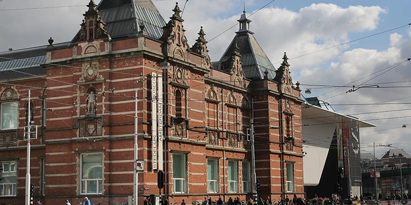 Stedelijk museum(2)