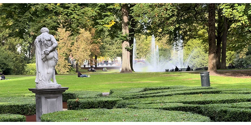 Breda (100)