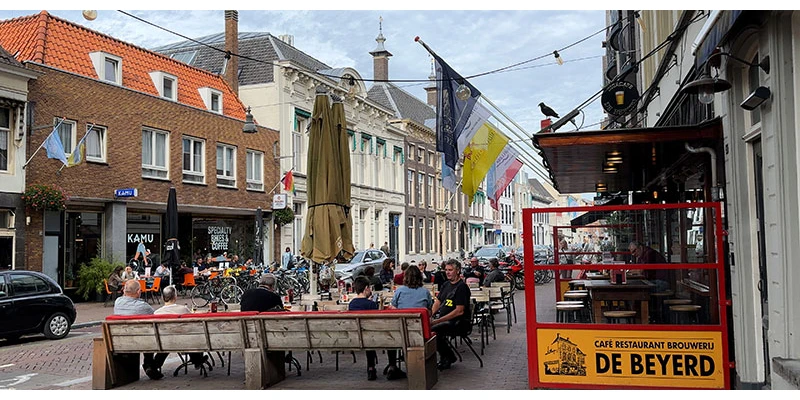 Breda (62)