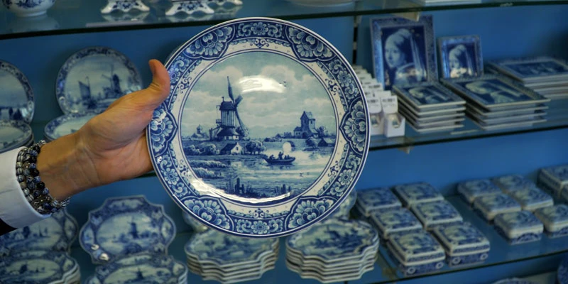 Delft amazon movie 00 38 33 21 still440