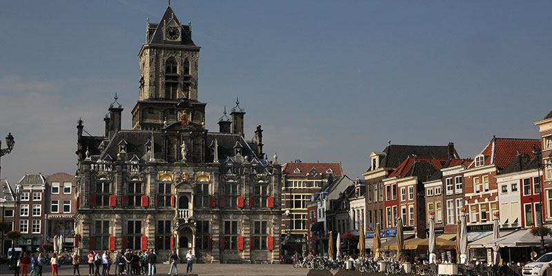 pijn doen Vrijgevigheid dek Delft, the Netherlands