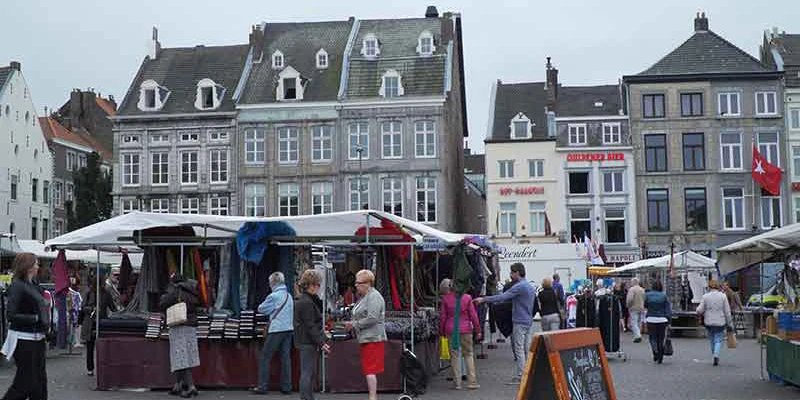 Maastricht maastrich 00 00 11