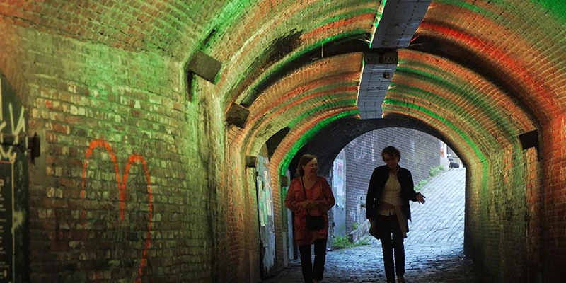 Light tunnel2