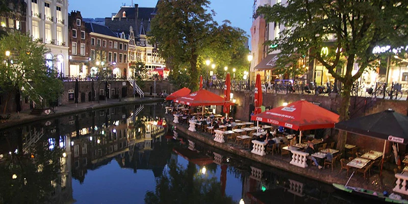 Oudegracht night (2)