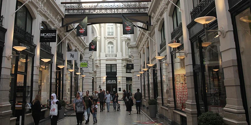 Passage (8)
