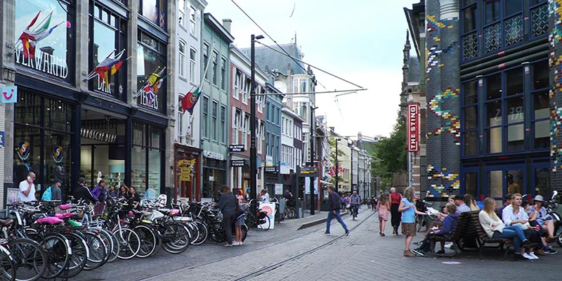 Hague ff 03 24 00 ff
